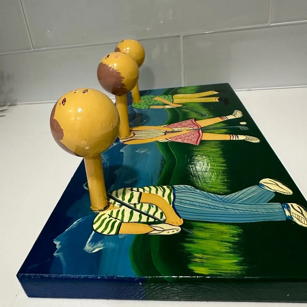 Golf Golfing Ball Wood Plaque Holder Painted HANDMADE FOLK-ART Coat Rack unique